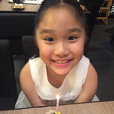 Chong Xin En，Louissa